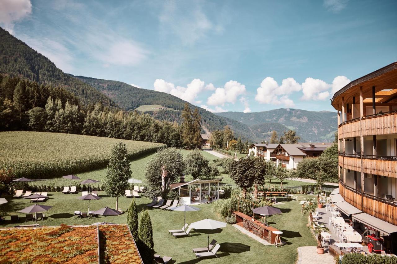 Hotel Petrus Brunico Exterior photo